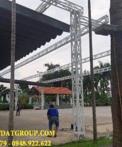 Mái che di động sân trường, thiết kế lắp đặt mái bạt xếp bạt kéo sân trường giá rẻ