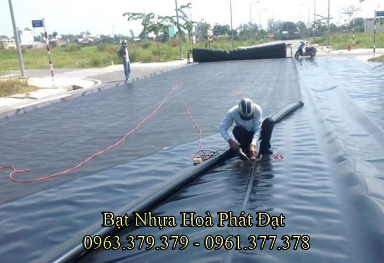 Bảng giá thi công lót bạt ao hồ chứa nước, màng (bạt) chống thấm HDPE đen nuôi cá tôm tại Hà Tĩnh