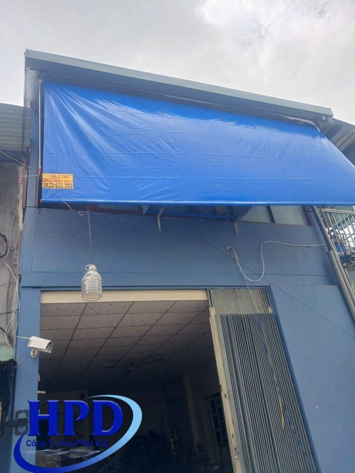 Bạt tự cuốn che hiên nhà