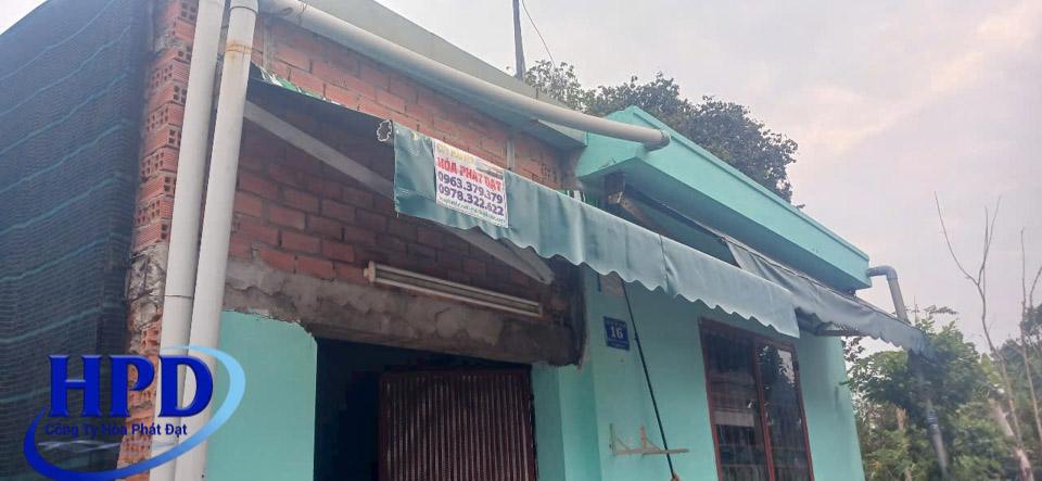 Mái hiên mẫu bạt xanh đậm